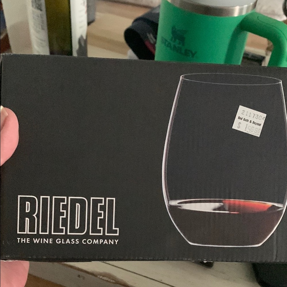 Riedel Black Kitchen Decor